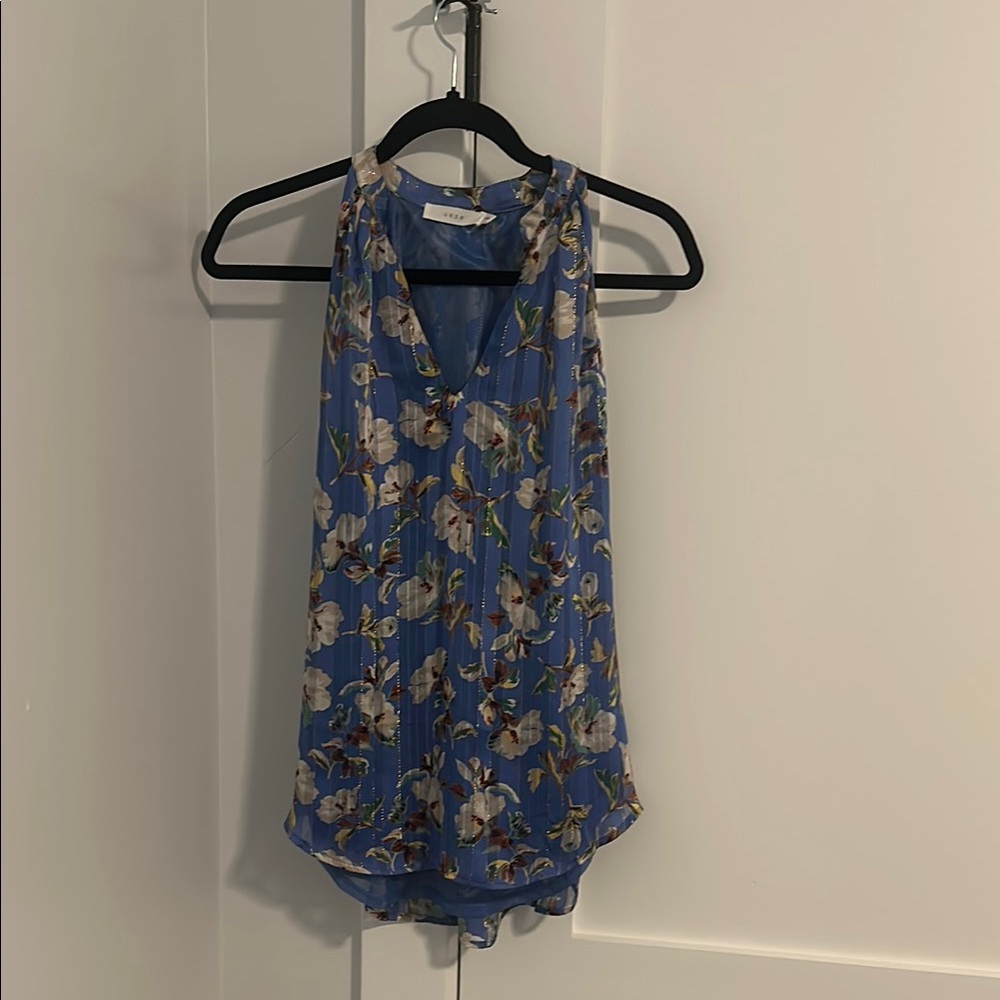 Blue Sleeveless Tank Top with Floral Print